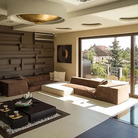 Villa Luxury With Inside Pool *